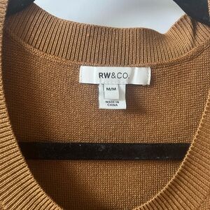 RW&CO. Men's Tan Crewneck Sweater
